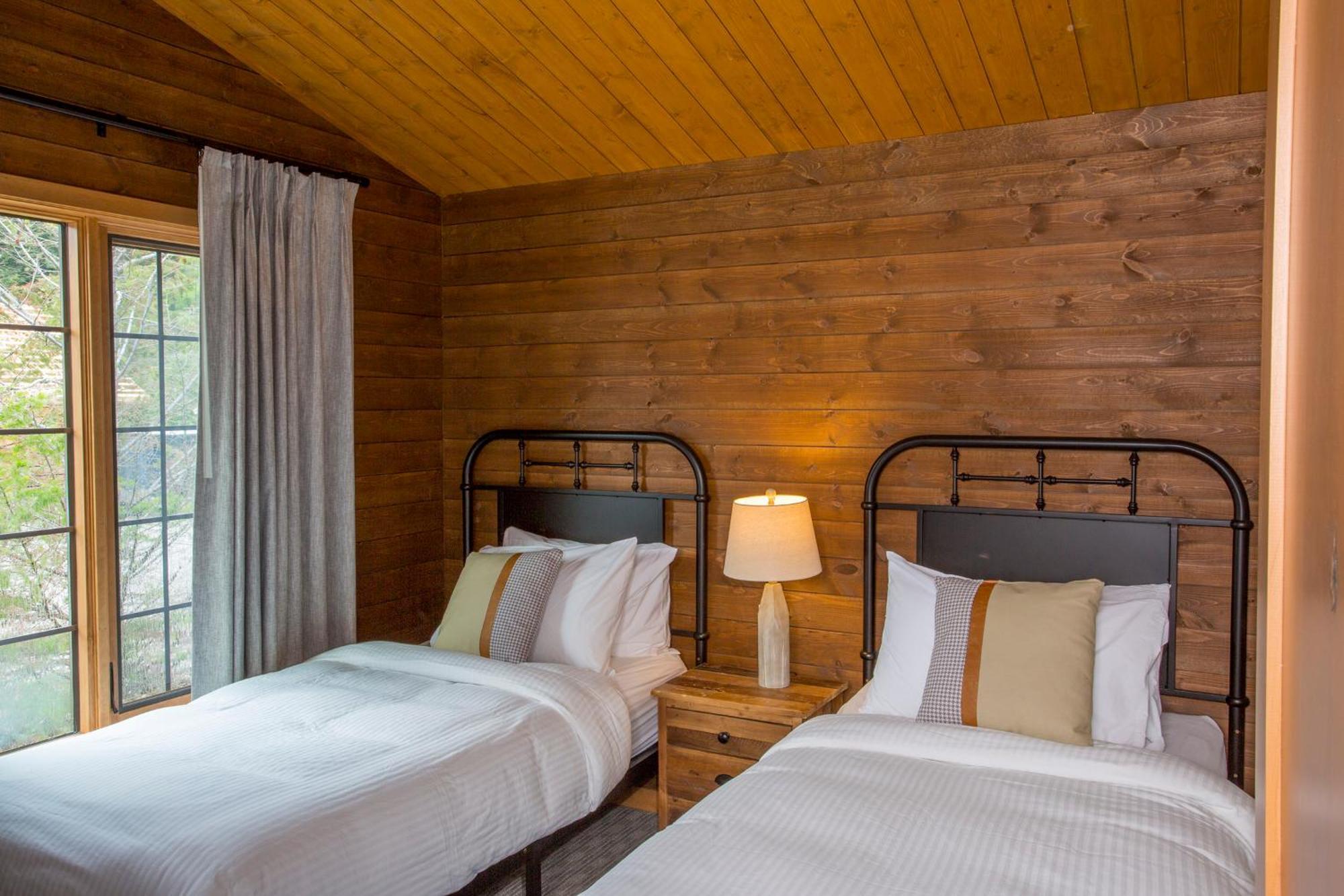 Bear Hill Lodge Jasper Buitenkant foto